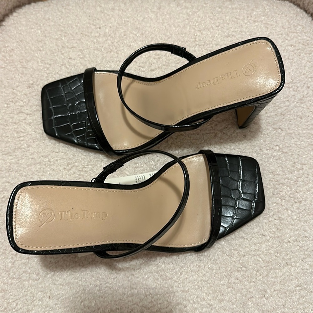 Black croc patterned mules